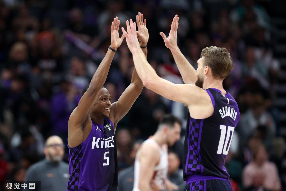 不仅存在于 不仅存在于